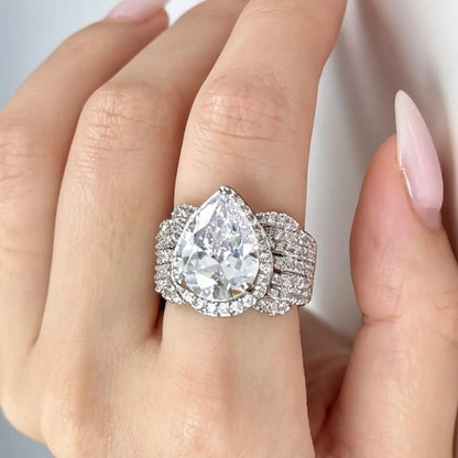 Radiant Pear Cut Band